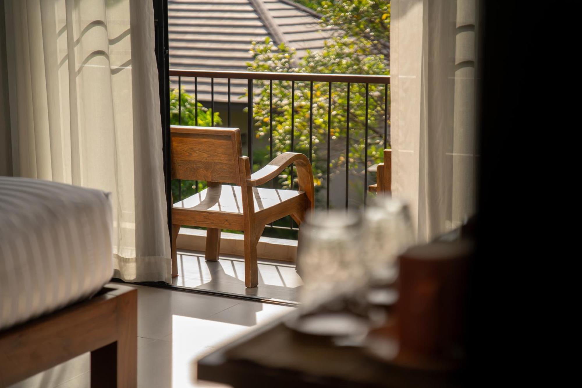 Ploen Pirom Hotel Bangkok Exterior foto